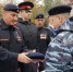 Герой России Андрей Фроленков вручил кадету Федору Симоненко берет собровца - Газета Мглинские Вести