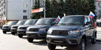 В Брянске пограничникам вручили ключи от десяти автомобилей - Газета Мглинские Вести