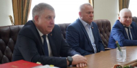 Александр Богомаз встретился с заместителем секретаря Общественной палаты РФ - Газета Мглинские Вести